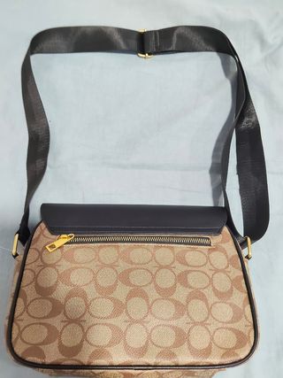 Bandolera Coach beige-negro
