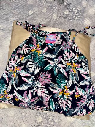 Camiseta corta Superdry multicolor