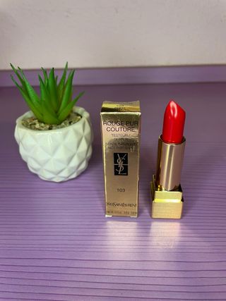 Yves Saint Laurent Rouge Pur Couture 103