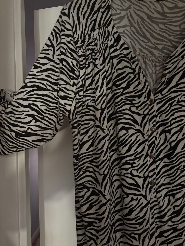 Blusa cebra manga 3/4