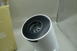 Projetor Portátil Ultra HD - Branco