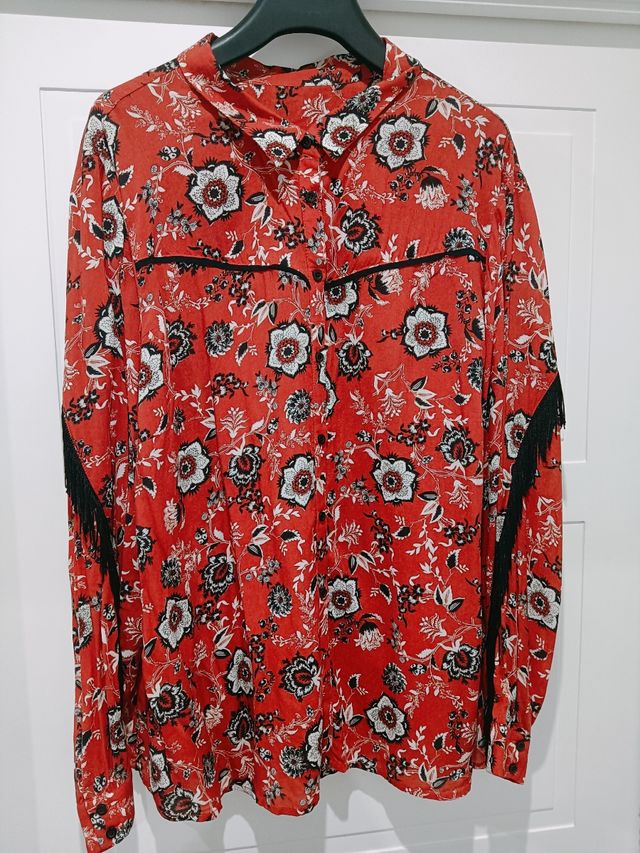 Camisa October roja estampada