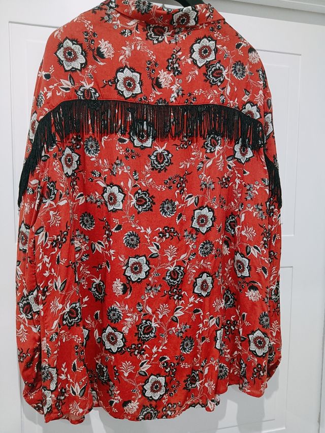 Camisa October roja estampada