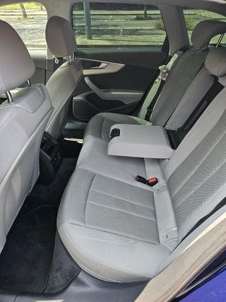 Audi A4 35  Avant  2020 2.0 TDI MHEV  163cv