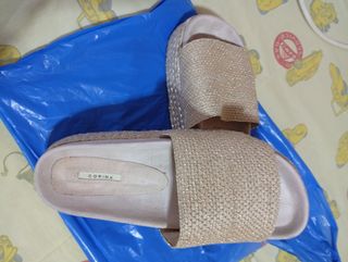 Sandalias de cuña 