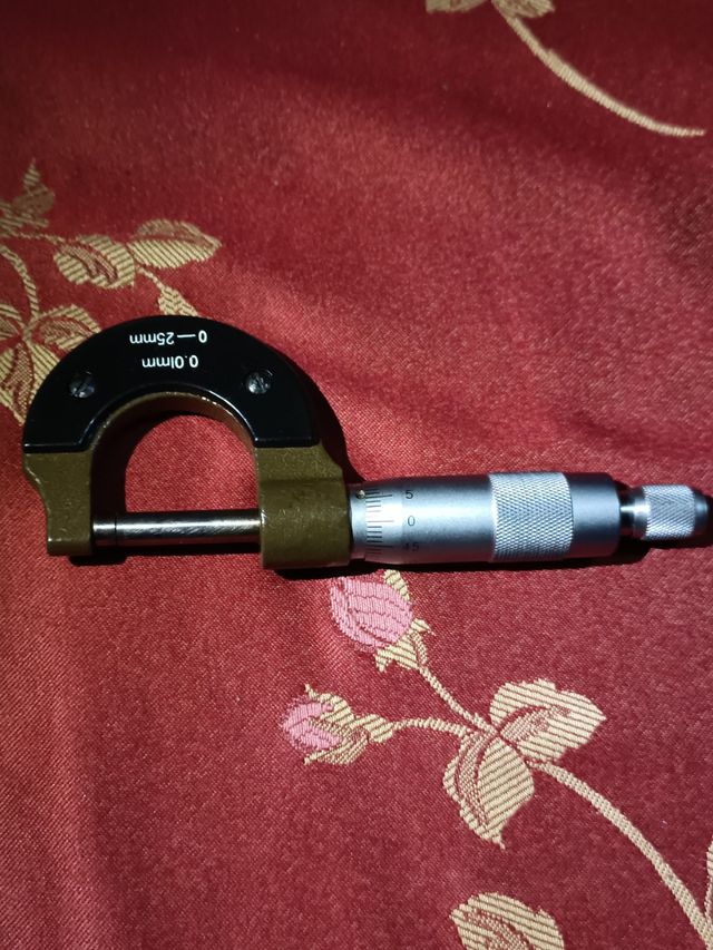 Micrometro 0-25mm