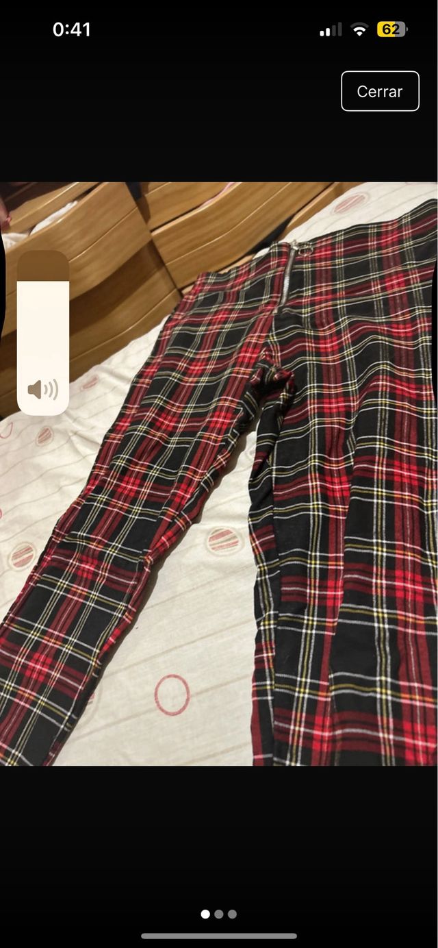 Pantalones Zara cuadros rojos