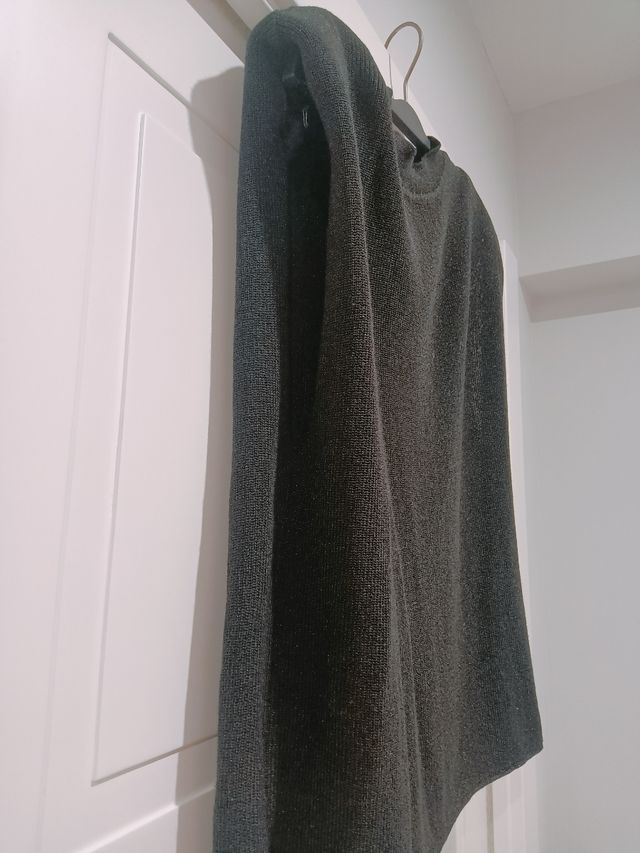 Jersey negro sin mangas