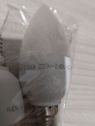 2 Lampadine FELIZ C37 7W 525lm