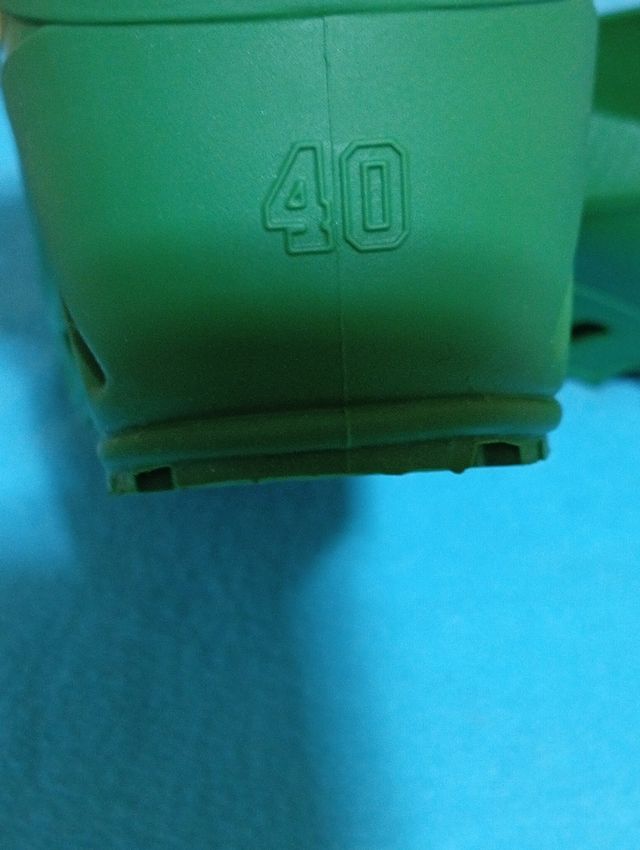 Zuecos Nuevos "Dian"