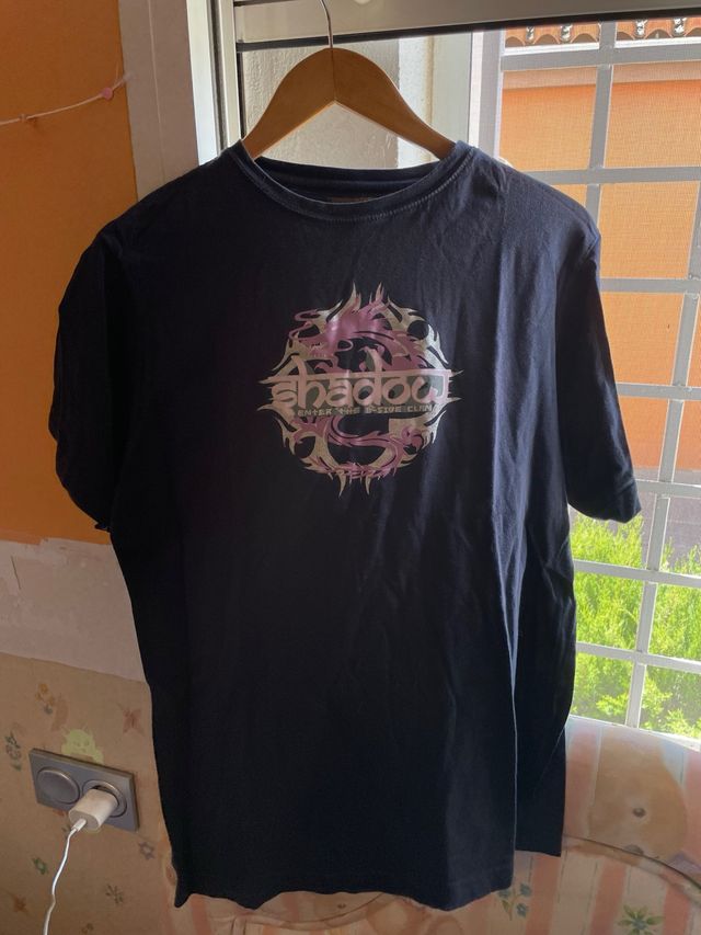 Camiseta Shadow Clan negra