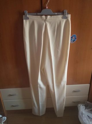 Pantalón vestir beige