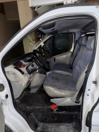 Nissan Primastar 2004