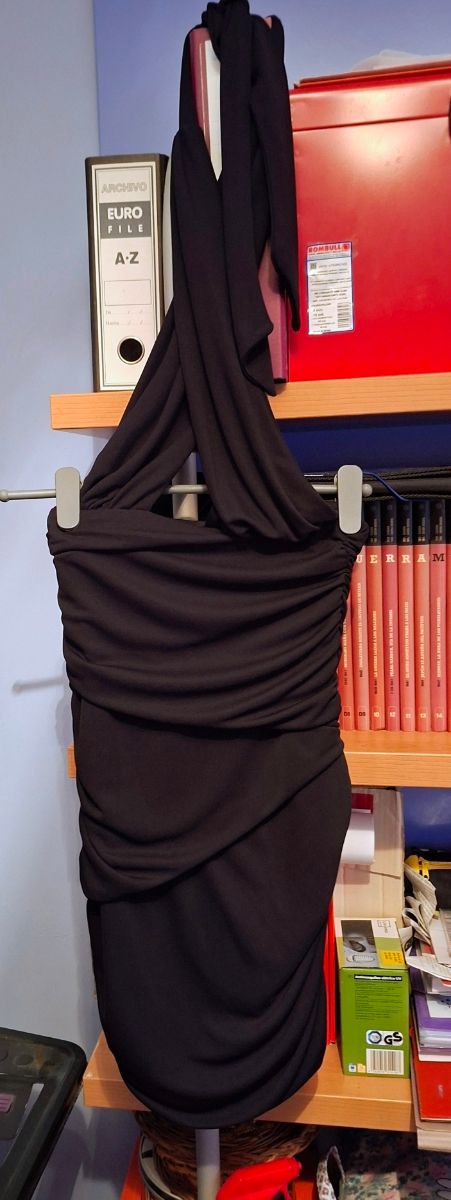 Abito sexy di Zara. Tubo superiore