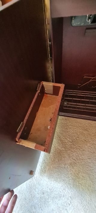 Máquina coser Alfa antigua