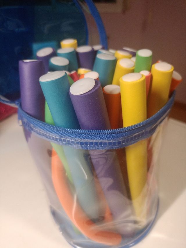 Bigudíes pelo multicolor - 40uds