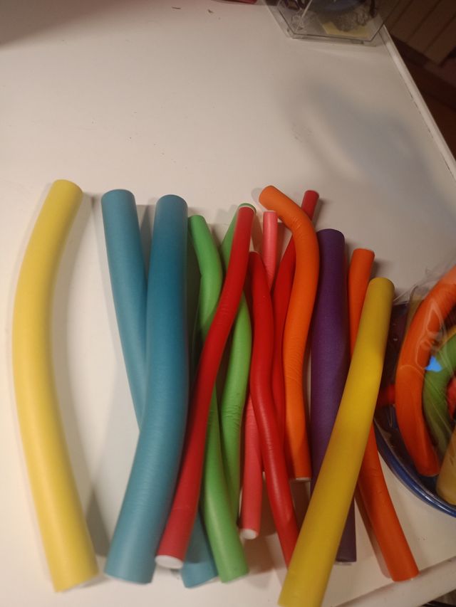 Bigudíes pelo multicolor - 40uds
