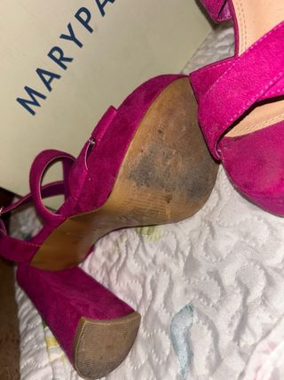 Tacones fucsia plataforma