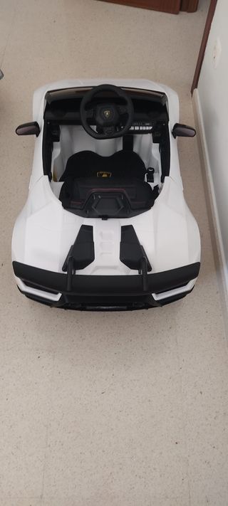 Coche a batería Lamborghini 