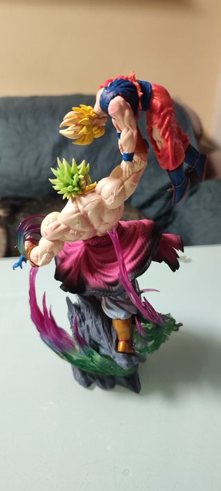 Figura Broly vs. Goku 28cm