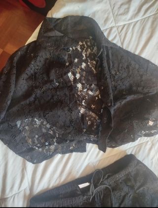 Conjunto encaje negro - 2 piezas