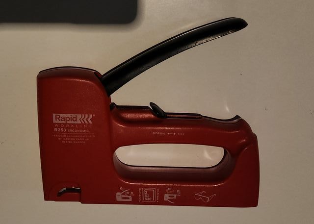 Grapadora Rapid R253 Workline