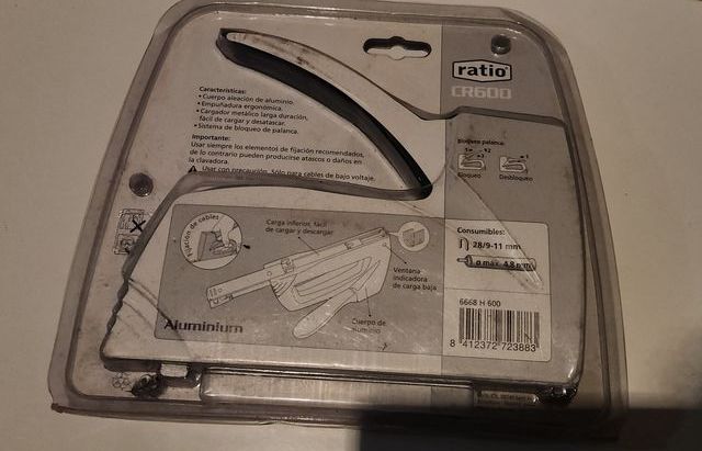 Clavadora Ratio CR600 Aluminio