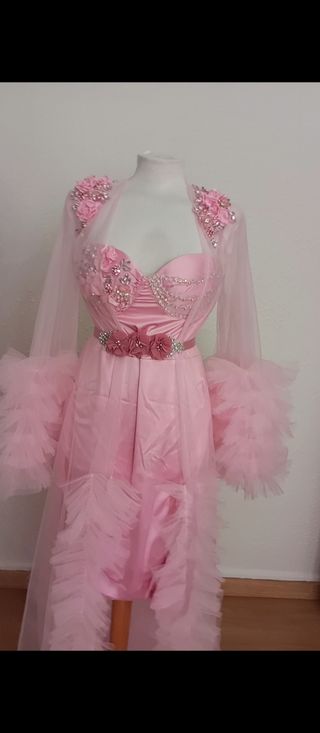 Bata rosa para ajuntamento