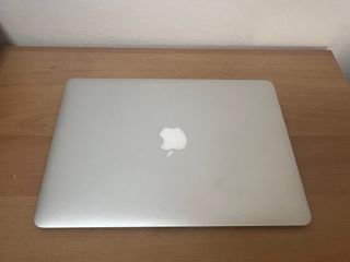 MacBook Air 13” (2017) – i5 /8 GB RAM /256 GB SSD
