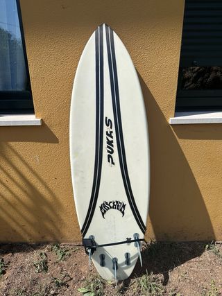 Tabla Surf Pukas x Mayhem 5’7 - 28L
