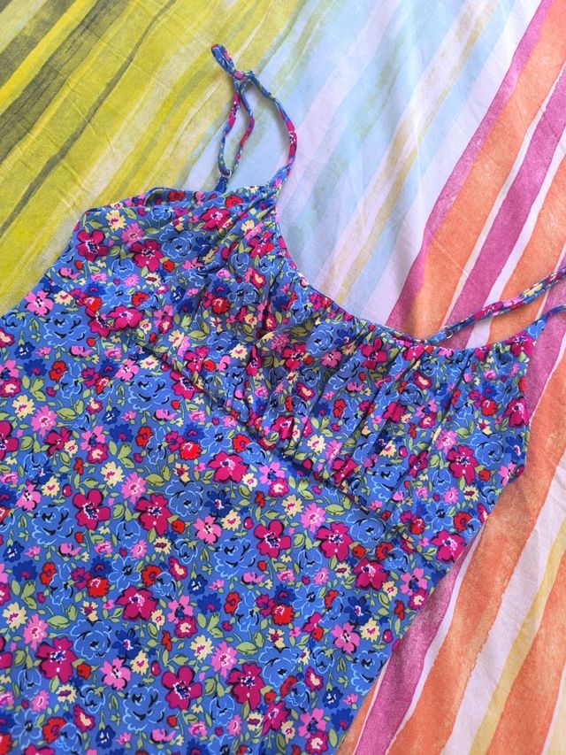 Vestido floral azul