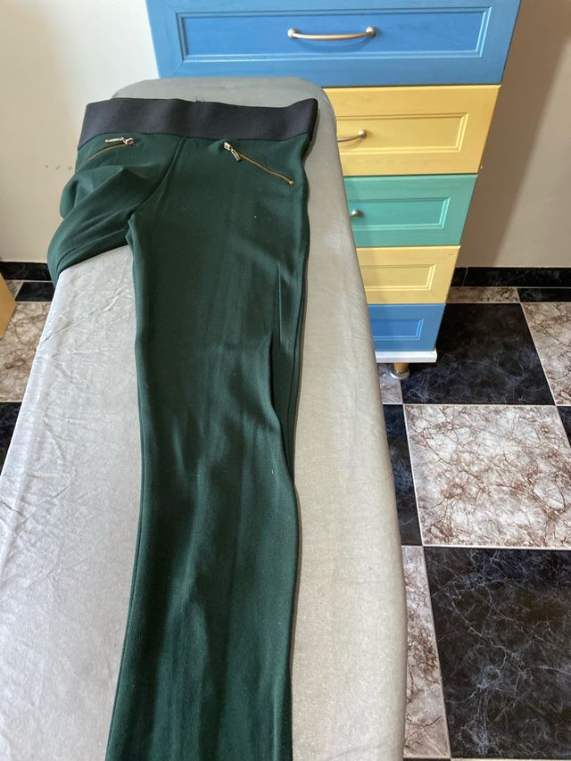 Pantalones - Verdes - Talla M