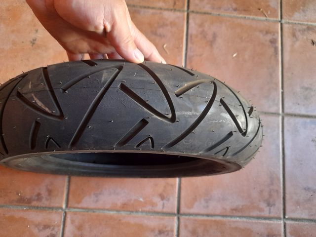Neumático Continental 110-90-12