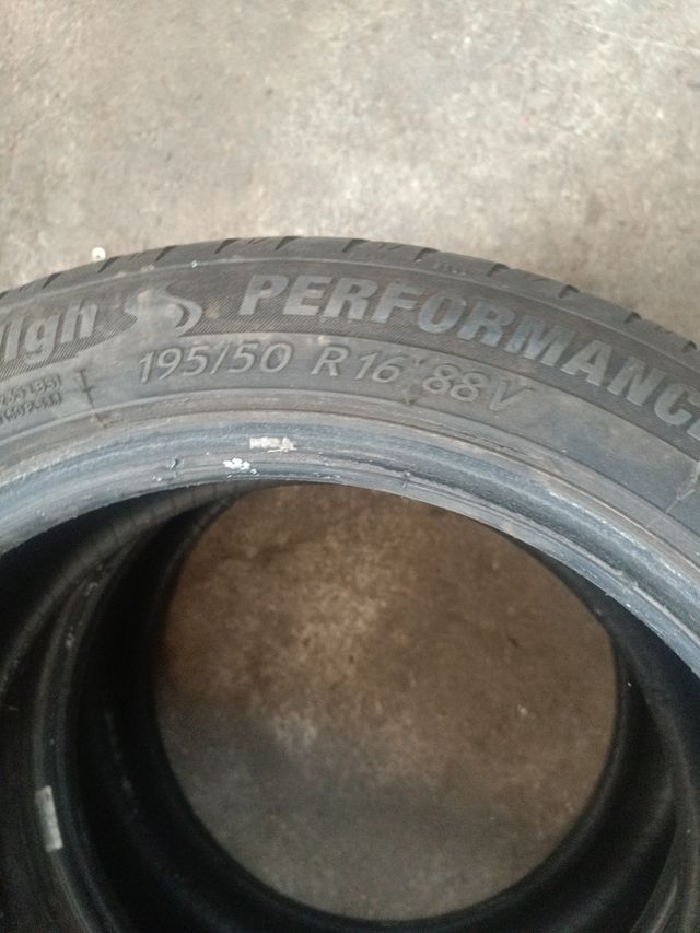 4 Neumáticos usados