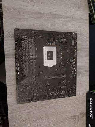 Placa base Asus P7H55-M
