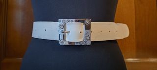 Cintura bianca elegante