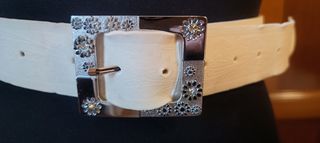 Cintura bianca elegante