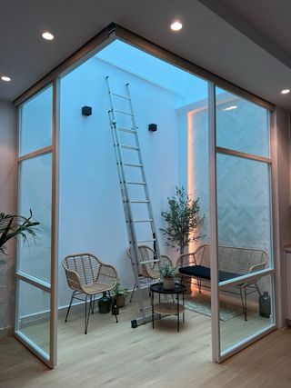 Cristalera separadora espacios