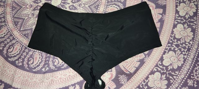Biquini negro culote XXL (44/16) - NUEVO