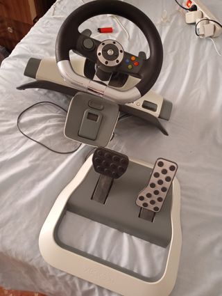 Volante Logitech Driving Force GT Xbox 360