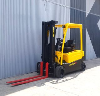 CARRETILLA ELEVADORA ELECTRICA SEGUNDA MANO 2000KG