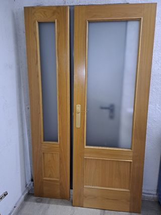 Puertas de madera maciza en buen estado