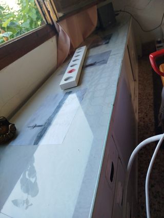 Cristal transparente. Muy grande Todos los cantos