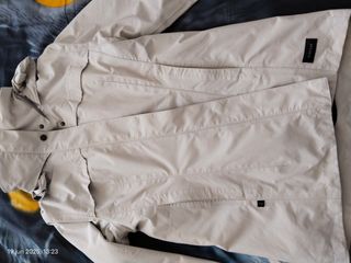 Chaqueta Decathlon 3 en 1 Beige