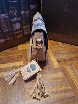Borsetta a tracolla in sughero
