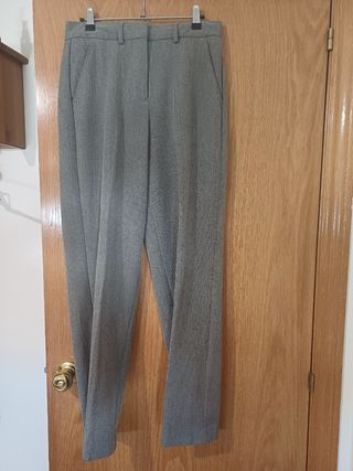 Pantalones pinzas grises