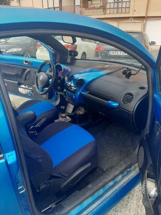 Volkswagen Beetle 2000