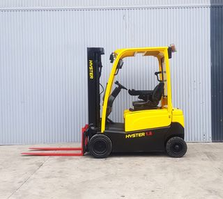 CARRETILLA ELEVADORA SEGUNDA MANO SEMINUEVA 1800KG