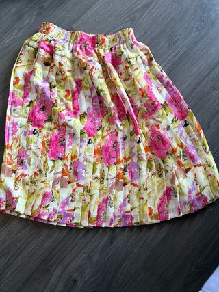 Falda plisada floral multicolor