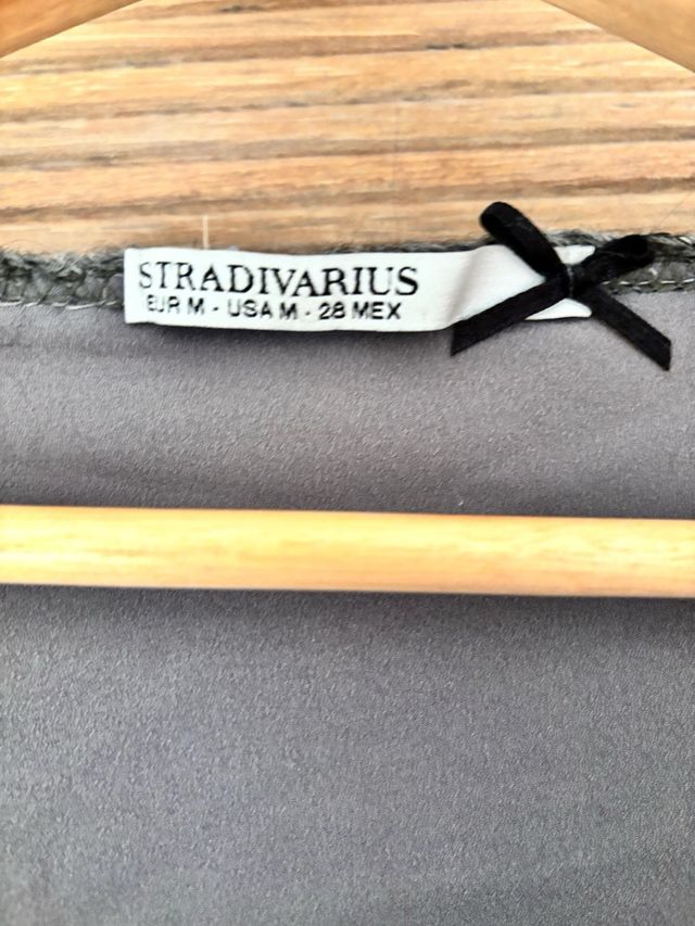 Jersey Stradivarius Gris